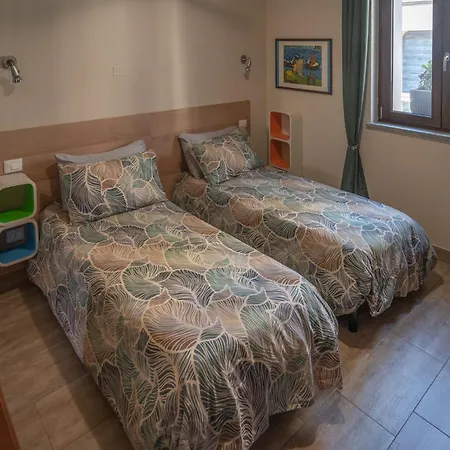 Il Quadrato 19 Bed & Breakfast *